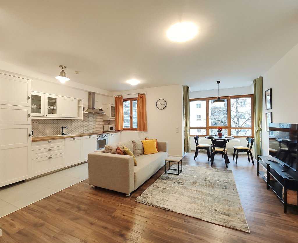 blz5v98161bf1ecca4e9781aef626f8bef5f4-7