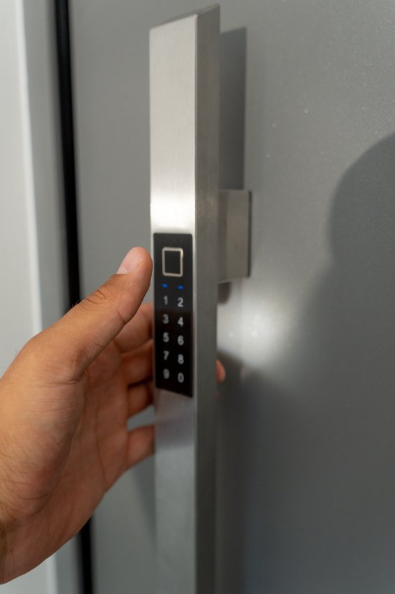 kf023625d9d79254d4b48b06ca77fe58358d8-23