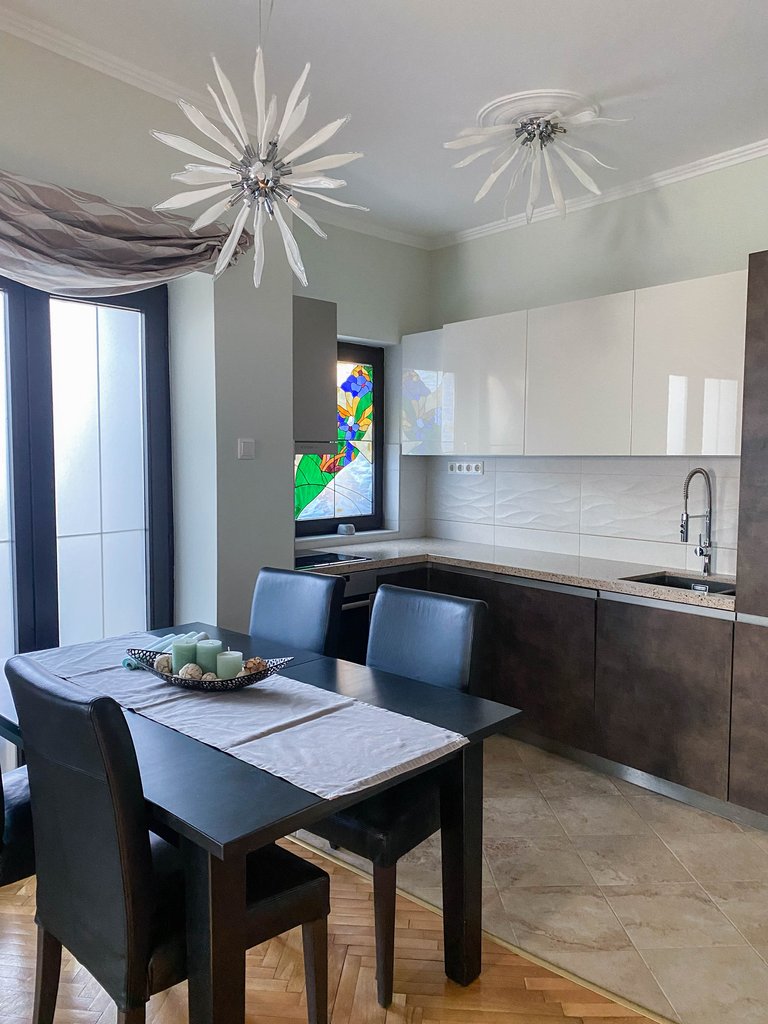 d2czc5bda62d7f2004ae69eff2edc0ea3ae83-7