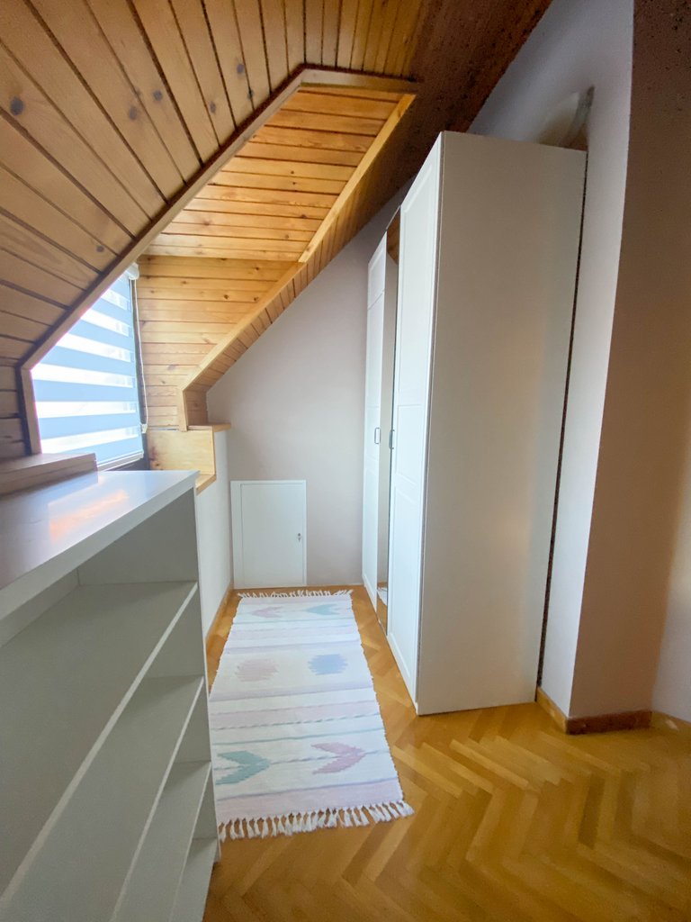 d2czcbb295b8c296b425985738671cd0fd0a7-8