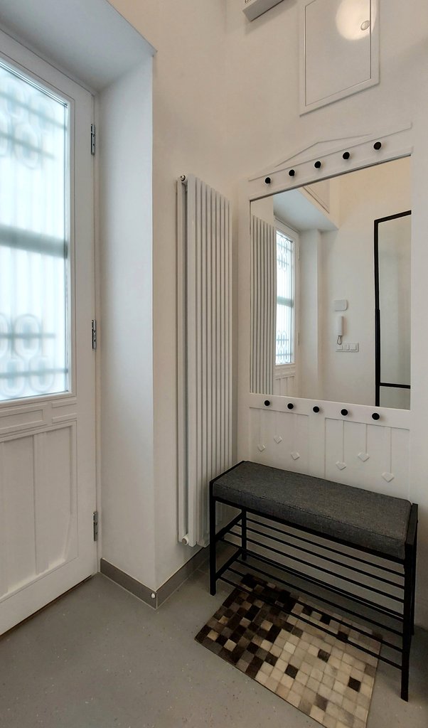 jnqal411ad06fbf1e4c0da3030425e94d3e35-19