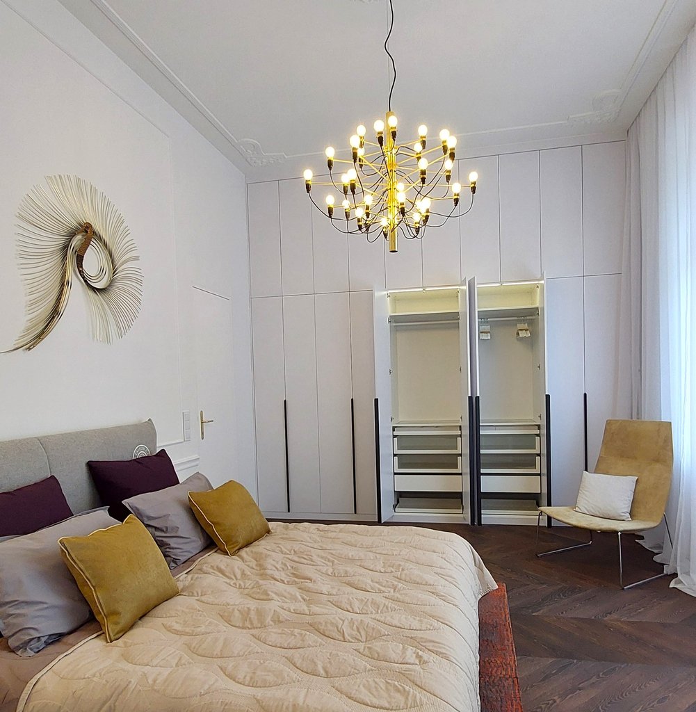 jnqalb2cb863c916d4547abf1a4cd1954b8f8-12