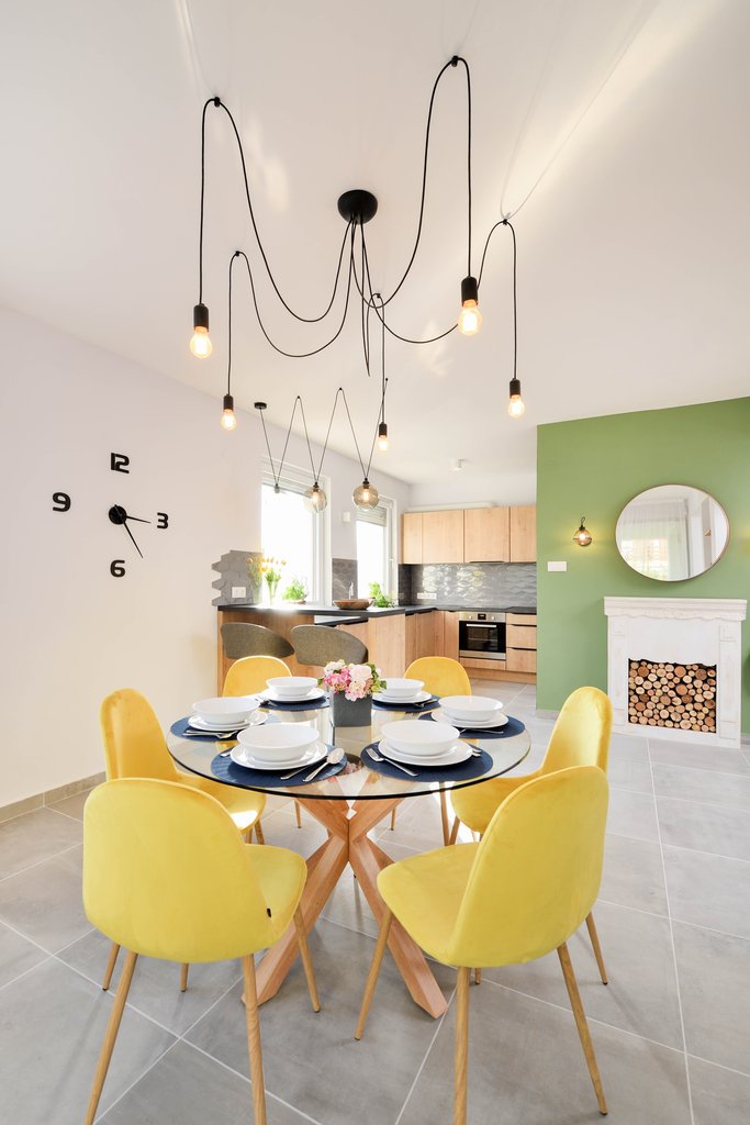 lrq9h0d3fbeca80e646339f1939c6daaf44af-1