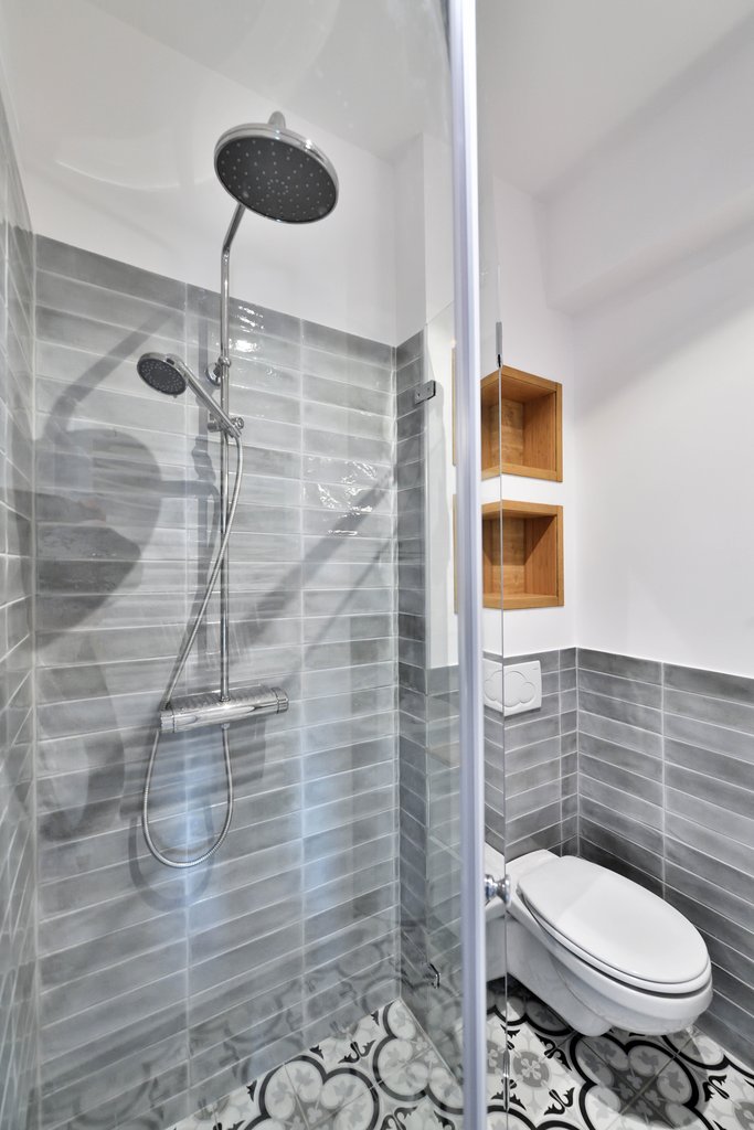 lrq9hc80218110a044ae9a6a736107eafc491-11